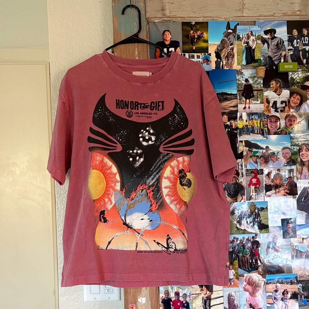 Honor the Gift t-shirt.